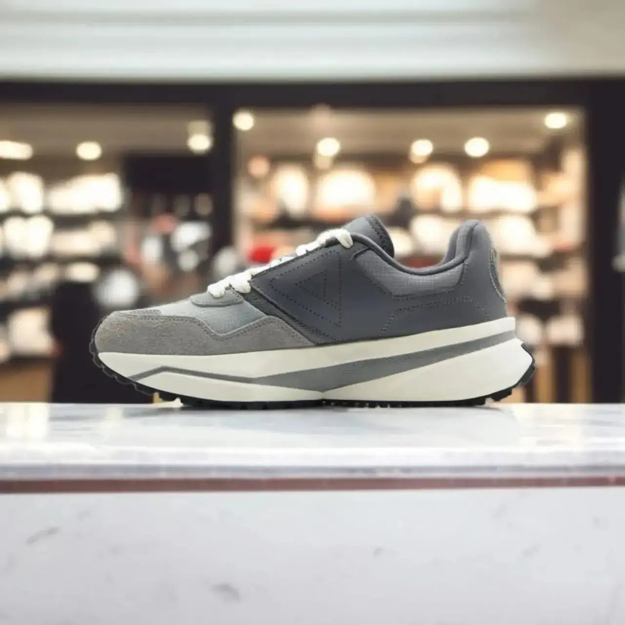 ET34387E-009D CASUAL SHOES MAGNETIC GRAY 213.PEAK