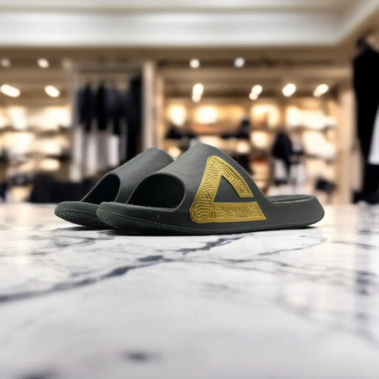 E92037L SLIPPERS BLACK/GOLD - 213.PEAK