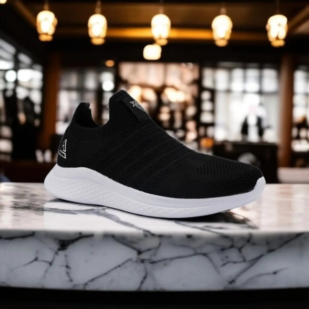 EW0437H-Y291 X LIGHT II SLIP ON All Black ALL BLACK - 213.PEAK