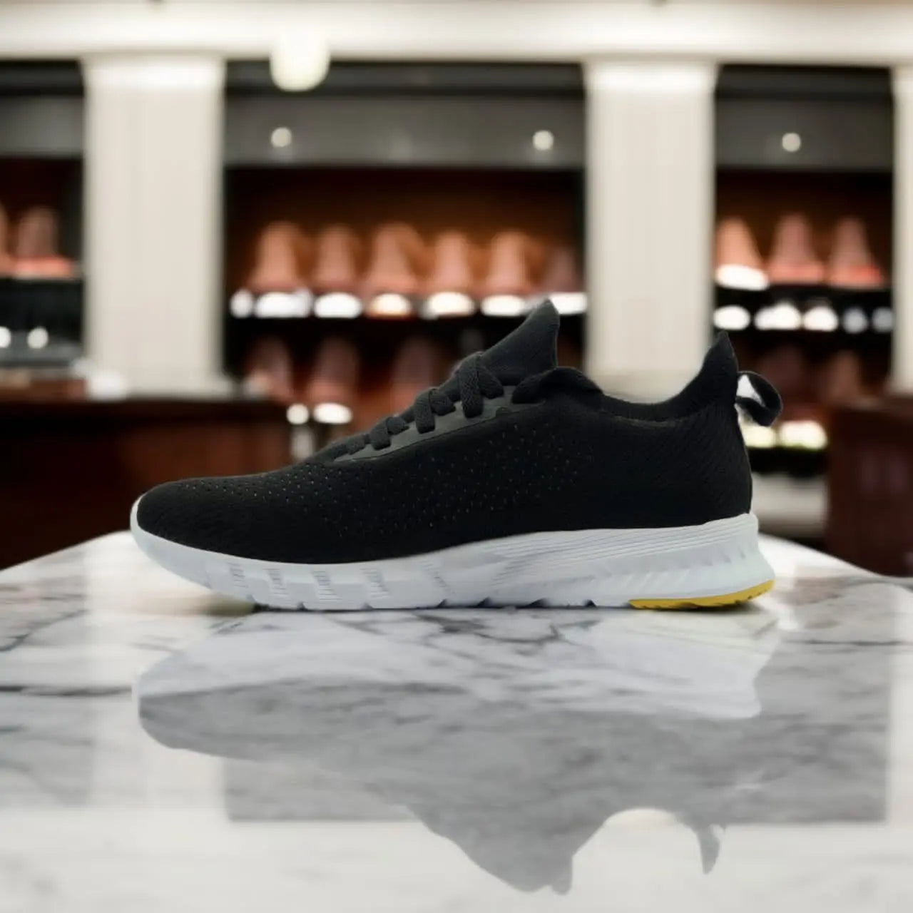 E29007H Sports Shoes BLACK/ WHITE - 213.PEAK