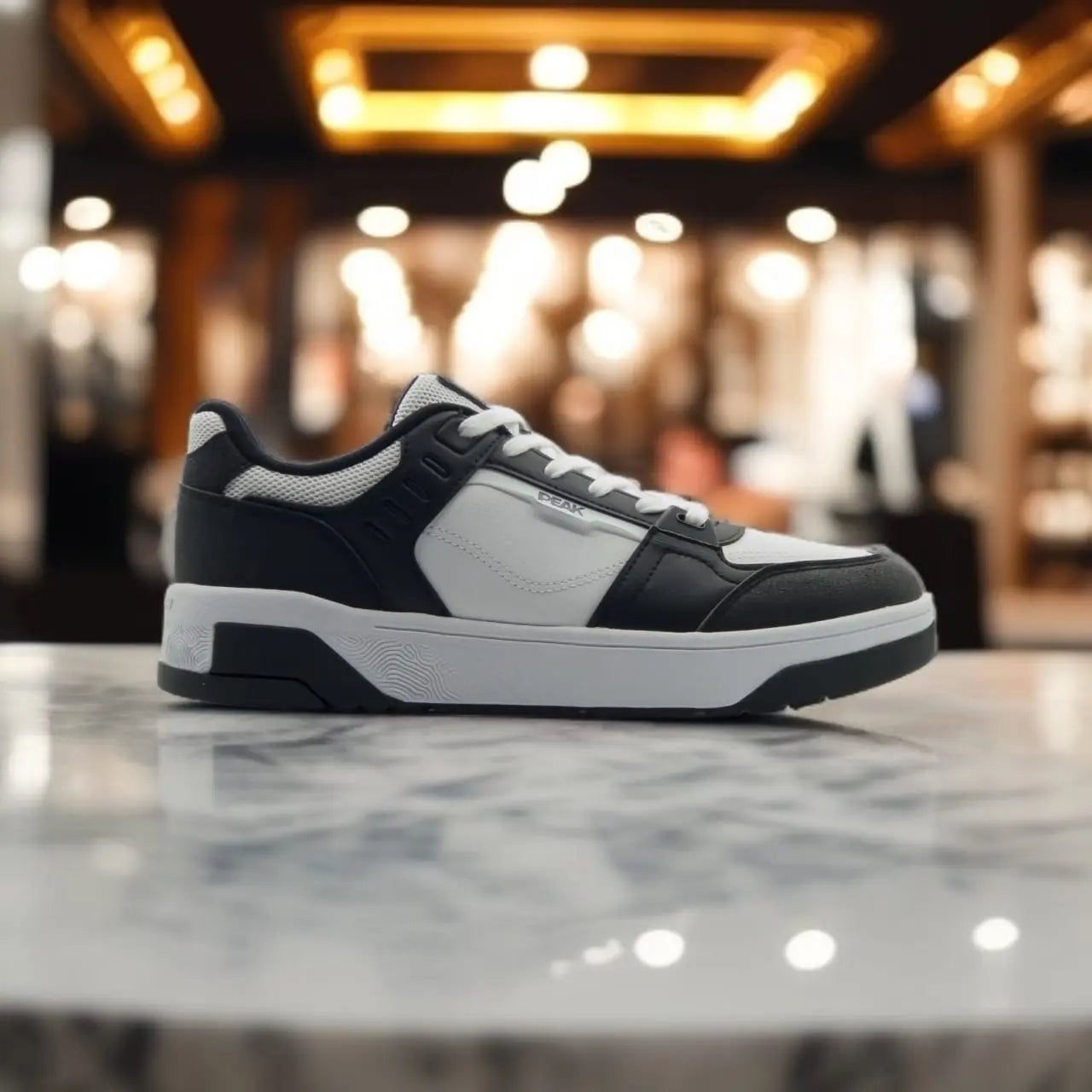 ET41397B-1020 FASHION CULTURE SHOES WHITE / BLACK - 213.PEAK