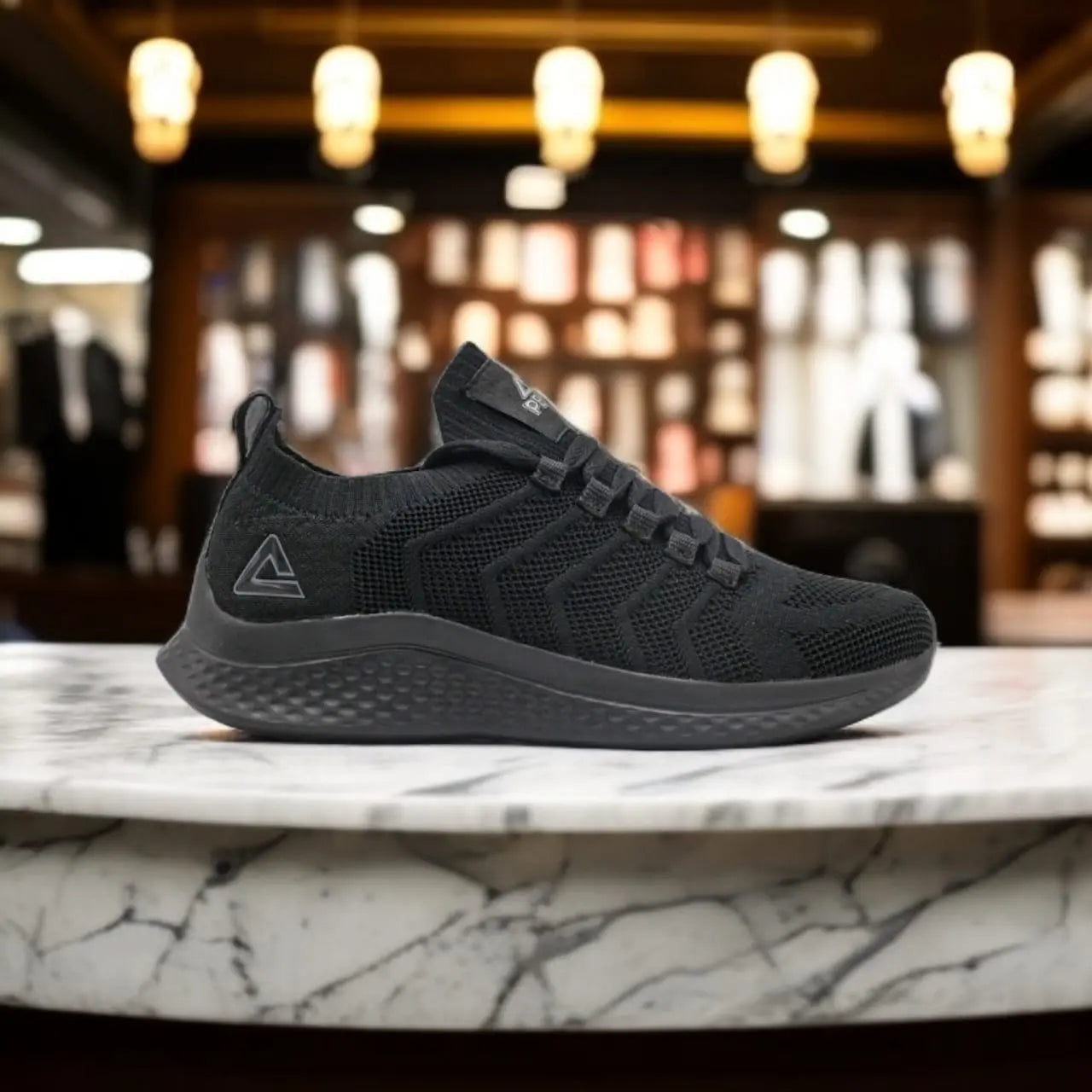 EW2207H X LIGHT II ALL BLACK - 213.PEAK