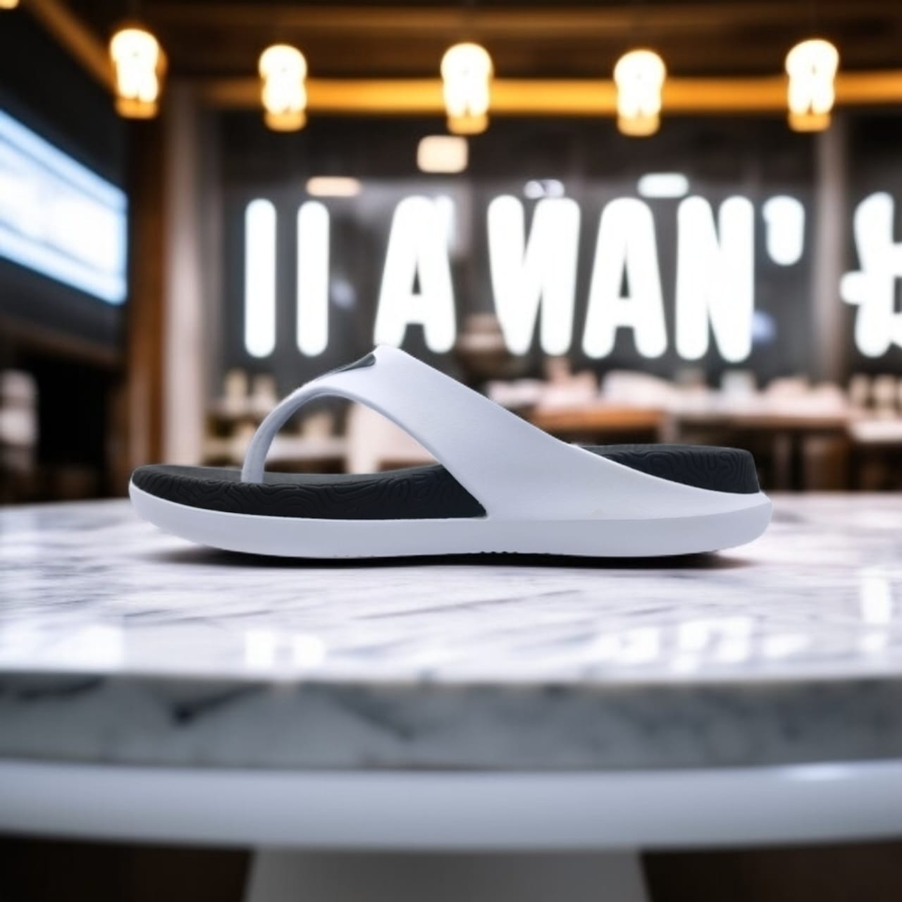 A1ET22107L-1020 Sports slippers WHITE/BLACK