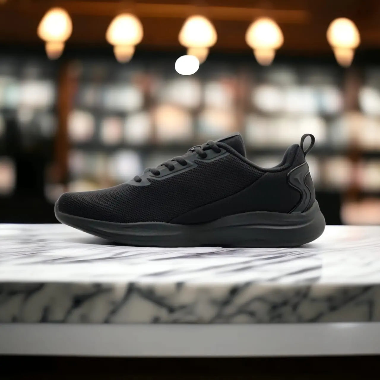 E243511J-Y291	Walking Shoes	ALL BLACK - 213.PEAK