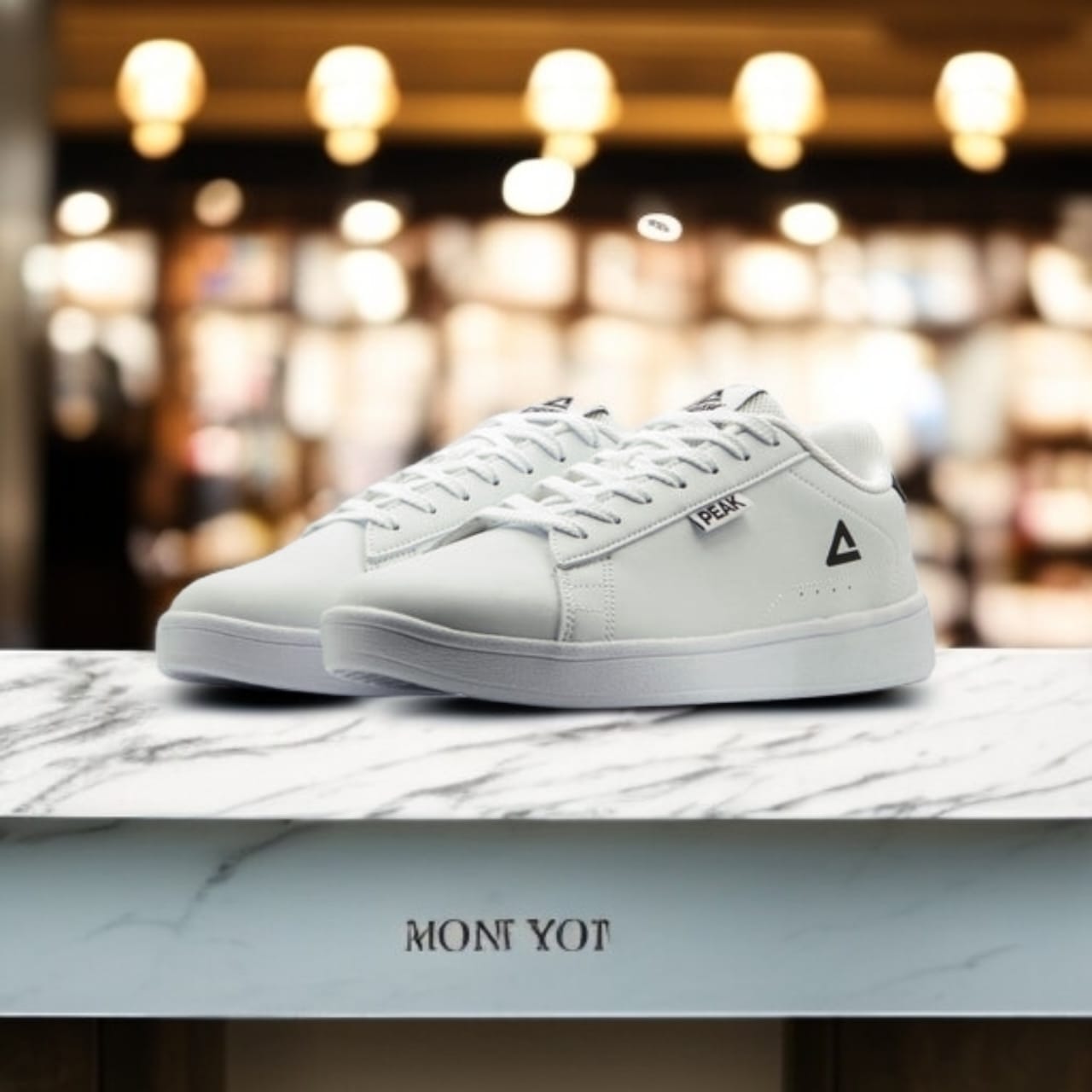 E49147B-1020 de	CASUAL SHOES  White/black