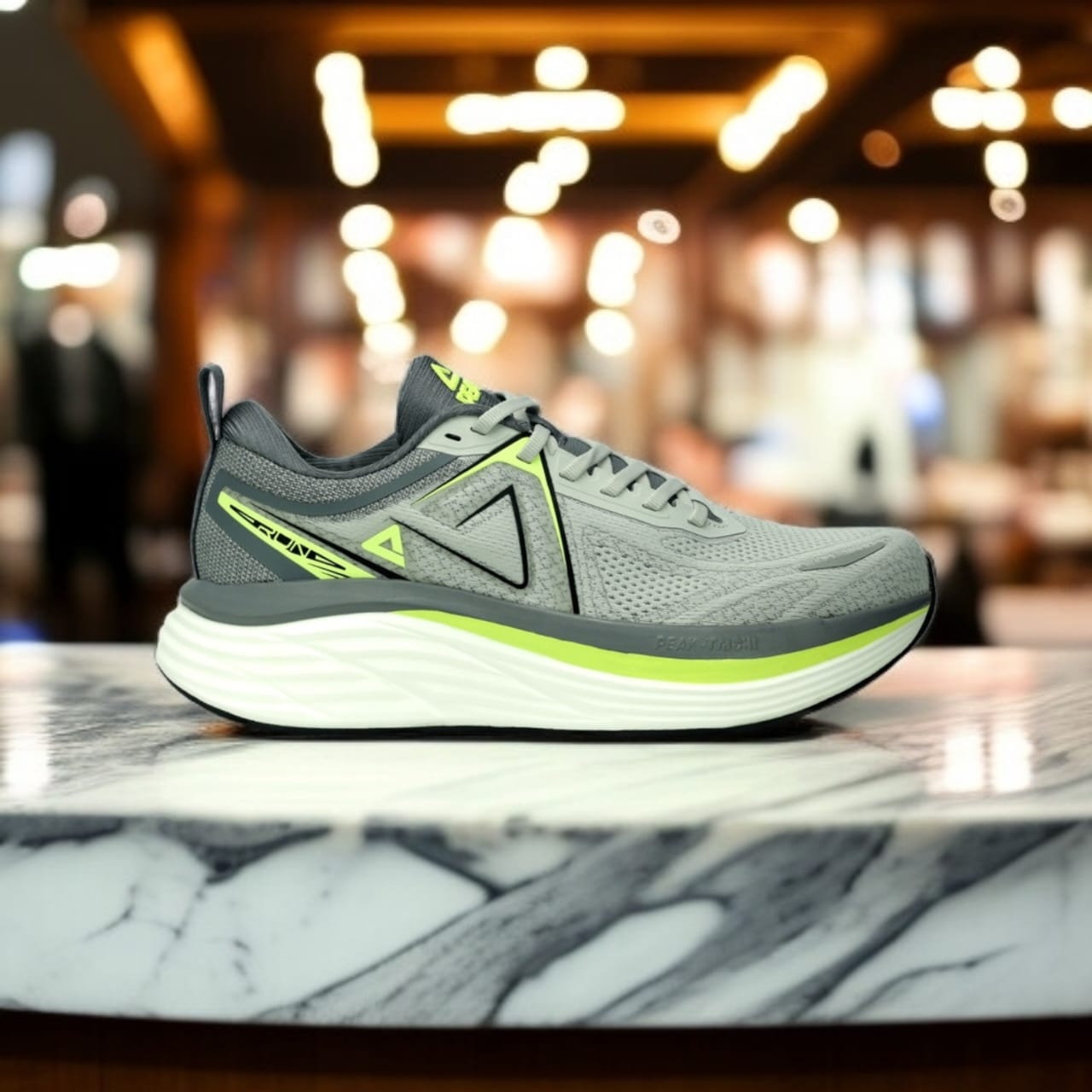 A1ET49327H-D037	TRAINING/ RUNNING SHOES-GREY/